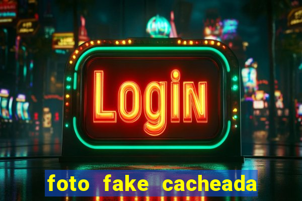 foto fake cacheada no espelho